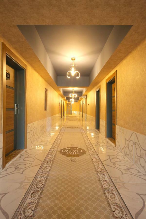 Taht Palace Hotel Van Esterno foto