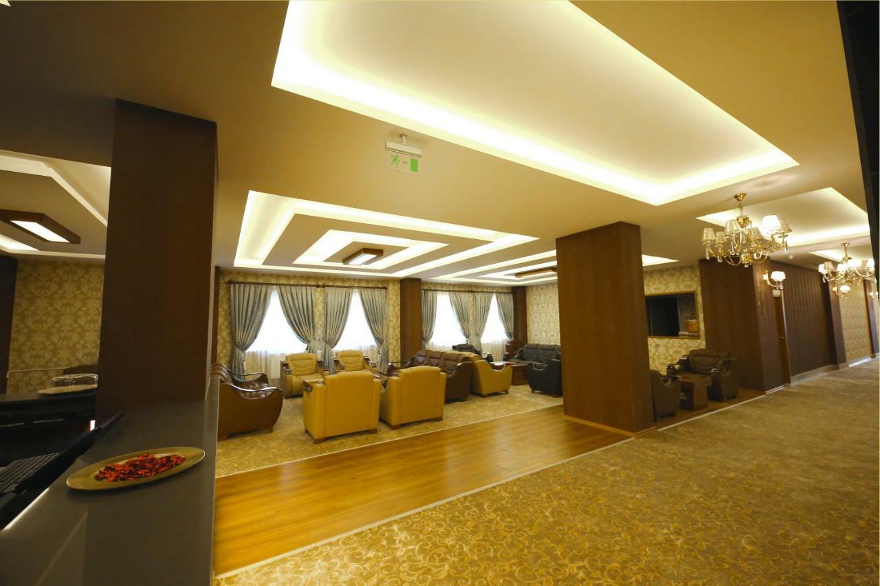 Taht Palace Hotel Van Esterno foto